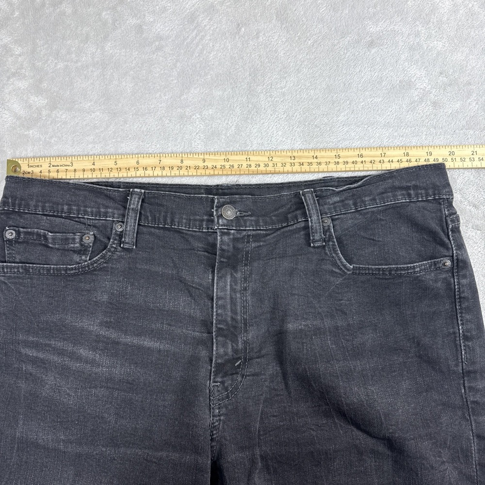 Levi's 511 Black Denim Bermuda Shorts Men's Size 40 10" Inseam - Picture 6 of 9